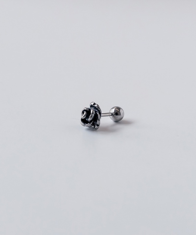 ASMAMA バーニーローズ ピアス