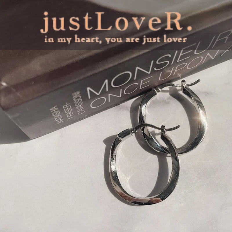 justLoveR. ヘイリーピアス