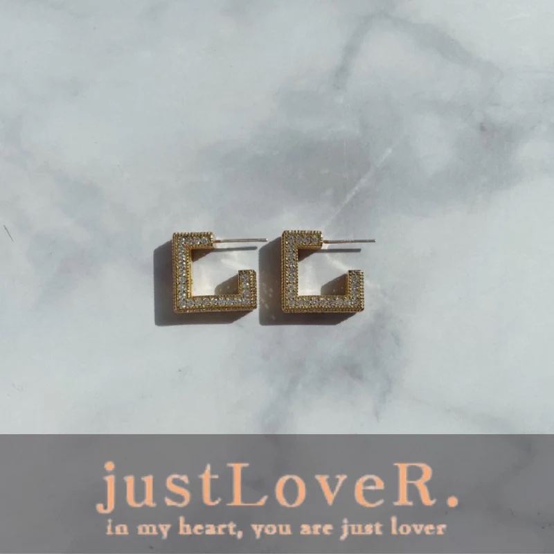justLoveR. イヴピアス（ゴールド）