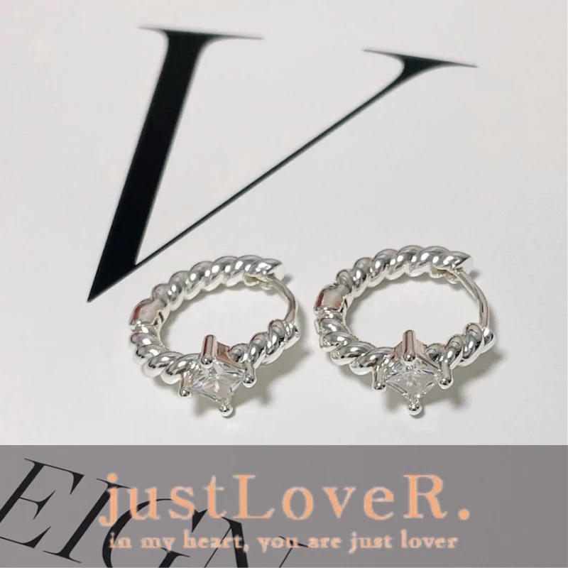 justLoveR. モメント ピアス 2