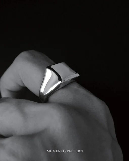 MEMENTO PATTERN. Ring Geometrico1