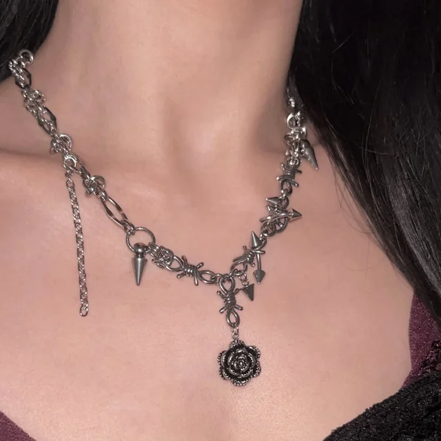 VENE rose and barbwire necklace